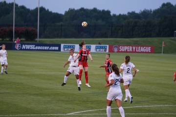 米体：国米不着急让劳塔罗复出，球队为避免伤势复发绝不冒险（配图示意）