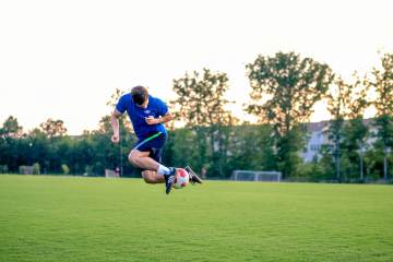作为对手，马赫雷斯简明扼要： 他们有梅西，这决定了胜负（配图示意）